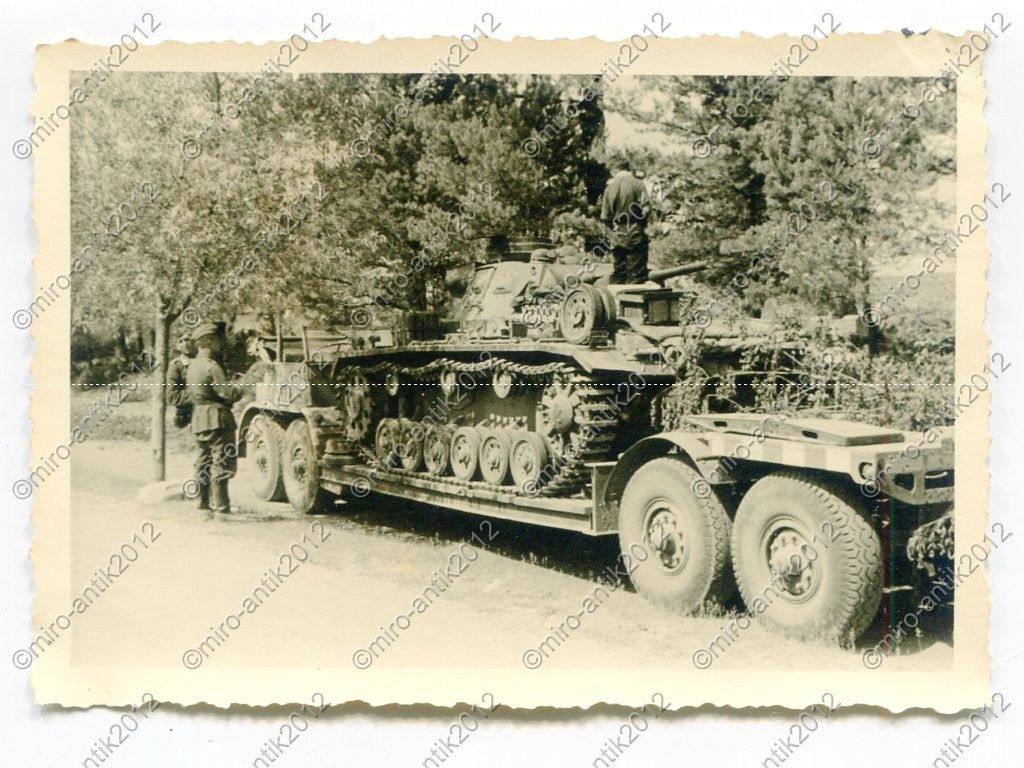 Foto, Wehrmacht, Panzer III auf Tiefladeanhänger