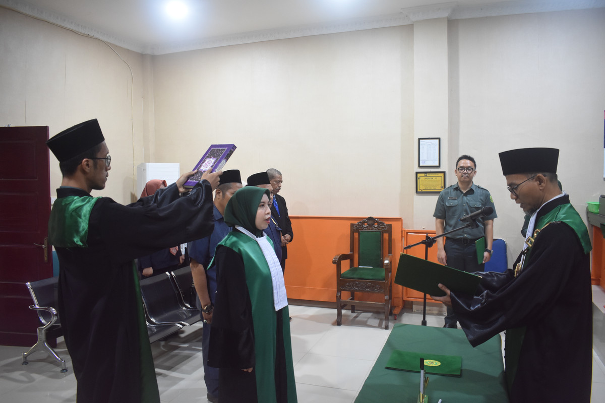 Pelantikan Hakim Intan