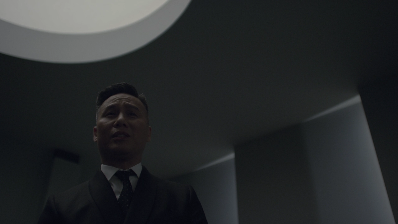 Mr.Robot.S03E01.Modalita.risparmio.energetico.720p.BDRip.ITA.ENG.AC3.x264-BlackBit[screenshot 3]