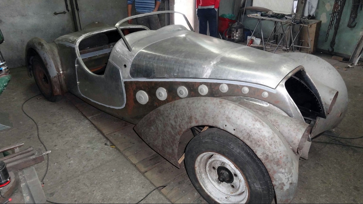 Peugeot 402 Darl'Mat-Pourtouts_реставрация