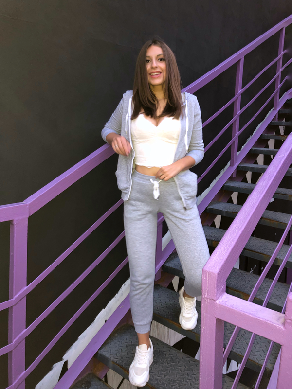 82B733DE-2D04-4215-9511-F04851243687