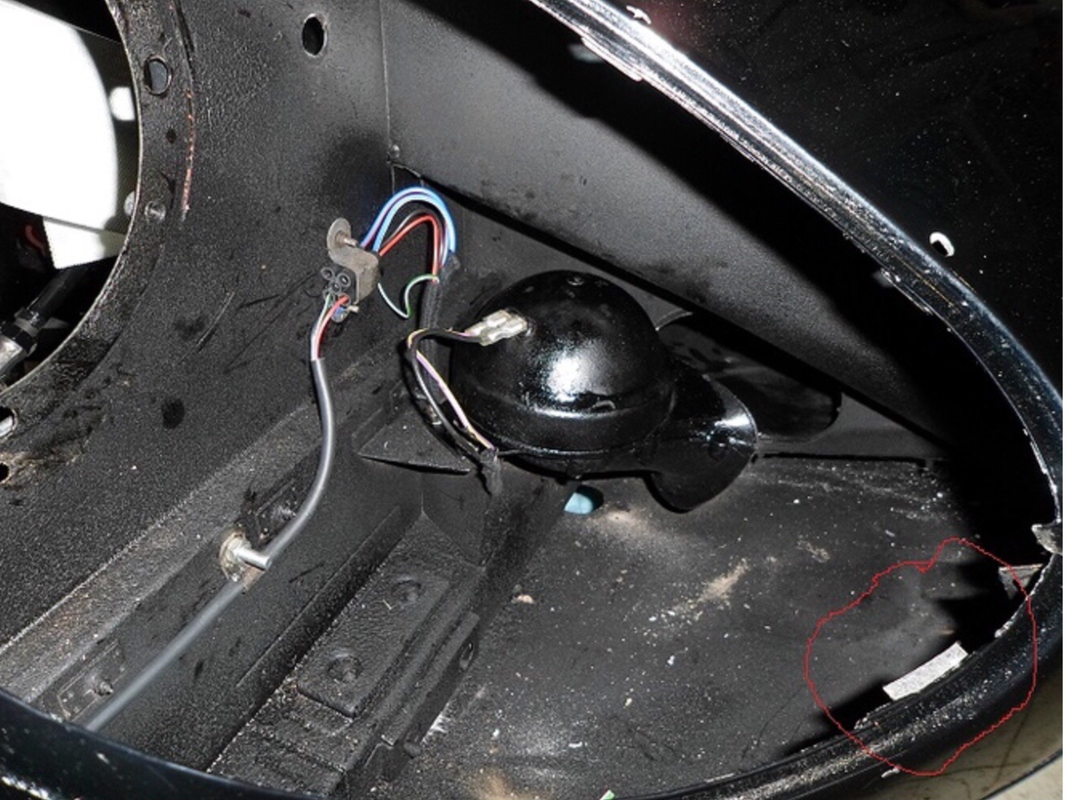 83E830B9-782F-4546-B270-8128D0DEBAE8