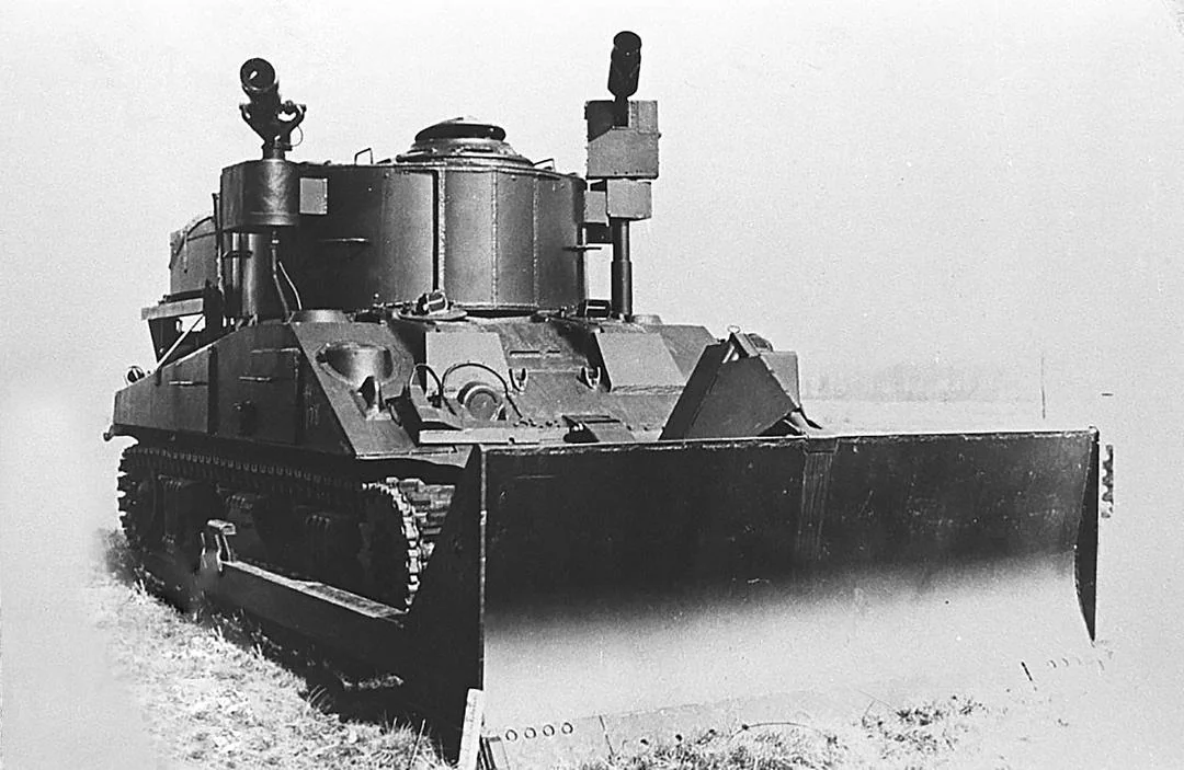 m4-sherman-turned-into-an-airfield-firefighting-vehicle-v0-8aidej7tw3ie1.webp