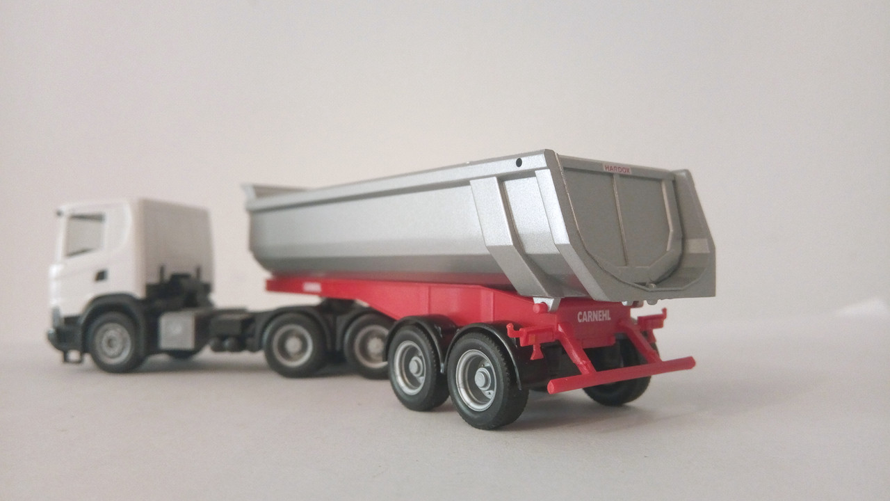 Mach (8964)
