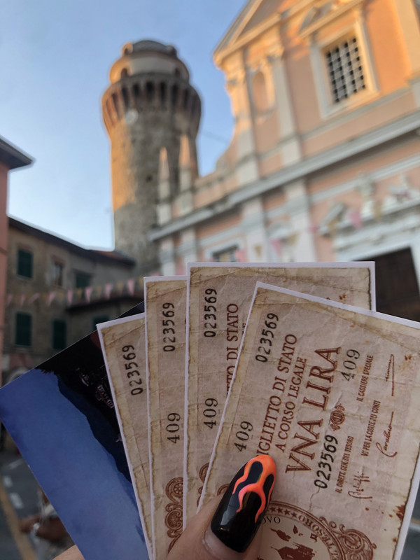 7EA14CF4-0E14-4D12-8D75-FAAF97A3D8E4