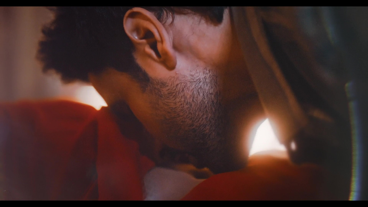 vlcsnap-2025-04-16-23h21m12s256