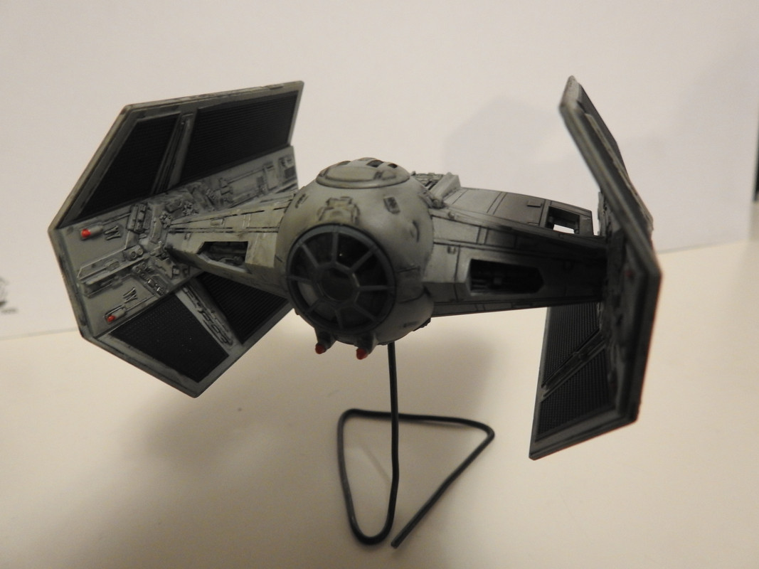 Tie Advanced X1, Darth Vader Revell 1/? DSCN3334
