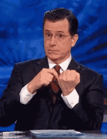stephen colbert middle finger 1160605574i49494