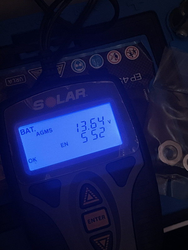 5745EFE1-F63A-44EF-B252-A480A90FC2DF