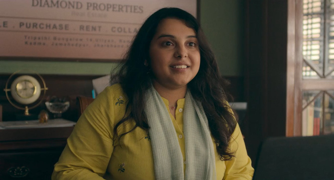 Aap Jaisa Koi 2025 WebRip [Hindi + Tamil + Telugu] 480p 720p 1080p ESub Screenshot
