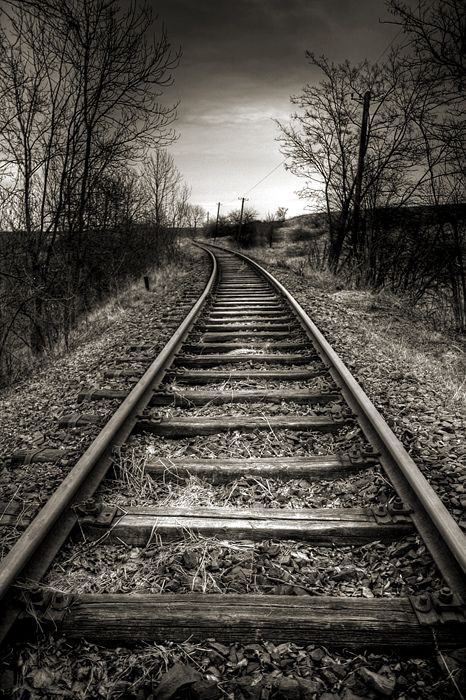 blacknwhiterailtrack.jpg