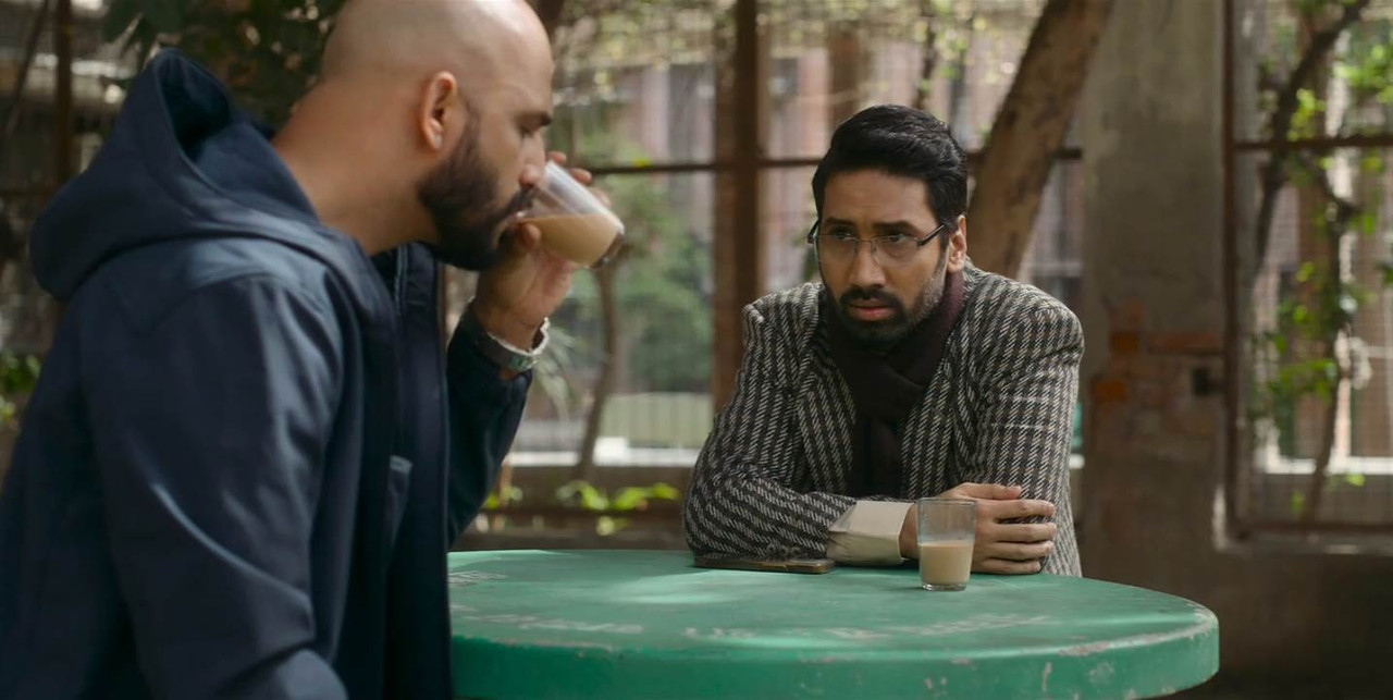 Aspirants (2023) Season 2 [Hindi + Tamil + Telugu] WebRip 480p, 720p ESub - Complete Screenshot