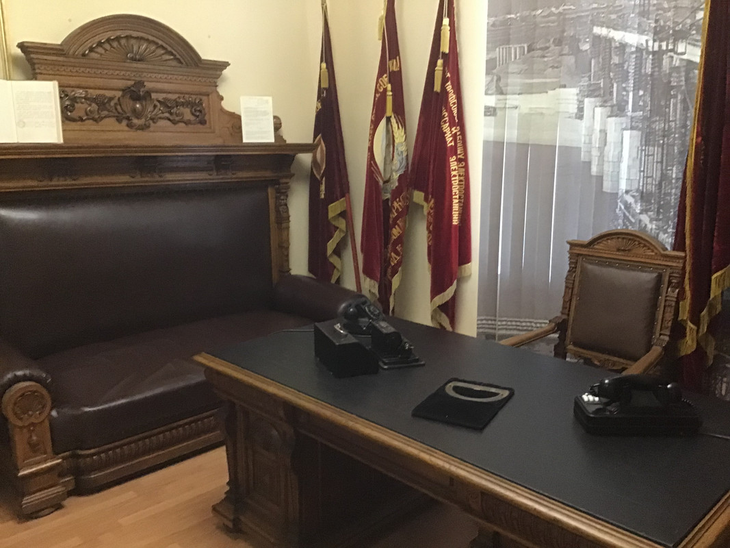 2BB3227F-31AE-494C-B4BA-7E34B12636F7