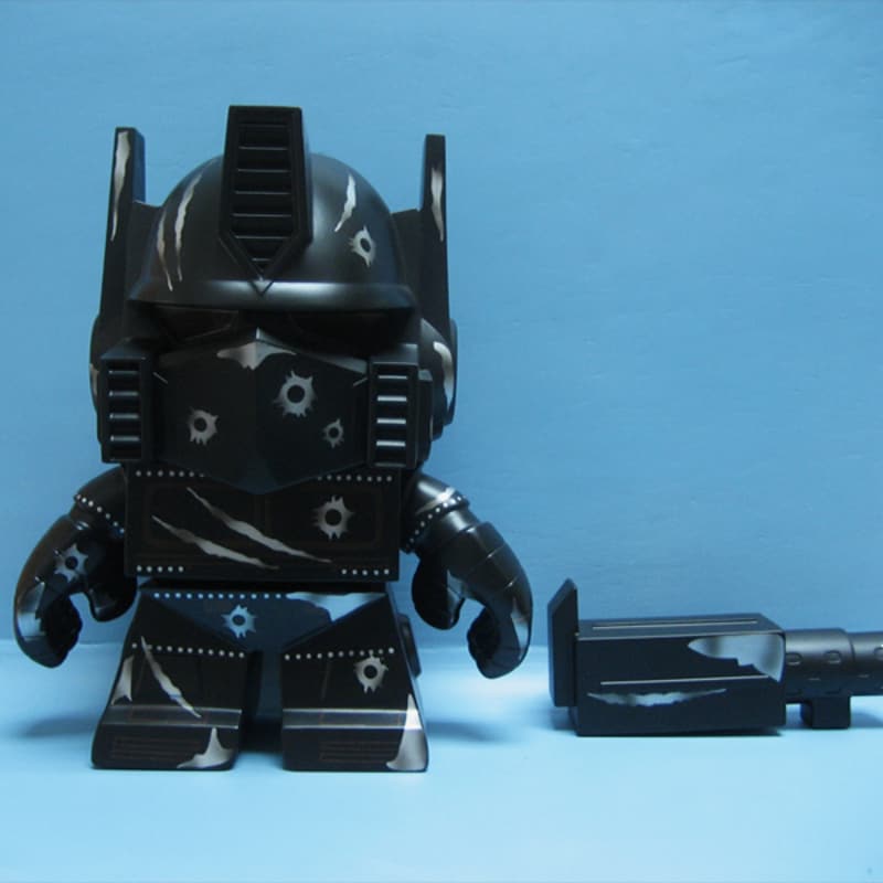 SDCC 2013 - Transformers Exclusive 10 inch Trans