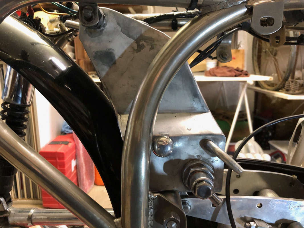 Reservoir d'huile côté