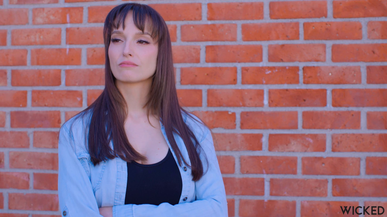 Lexi Luna - Breadcrumbs Episode 1 - WICKED.mp4.0004