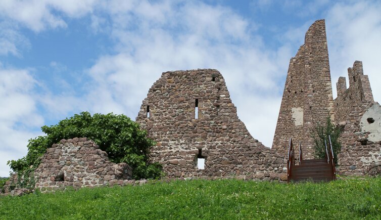 [Image: B-3411-Kaltern-Ruine-Laimburg.jpg]