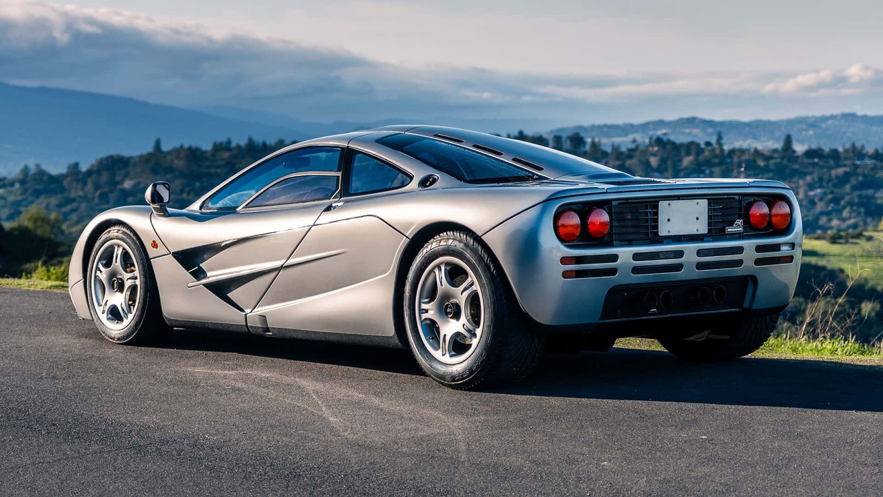 larry-ellison-s-1997-mclaren-f1-auction.jpg