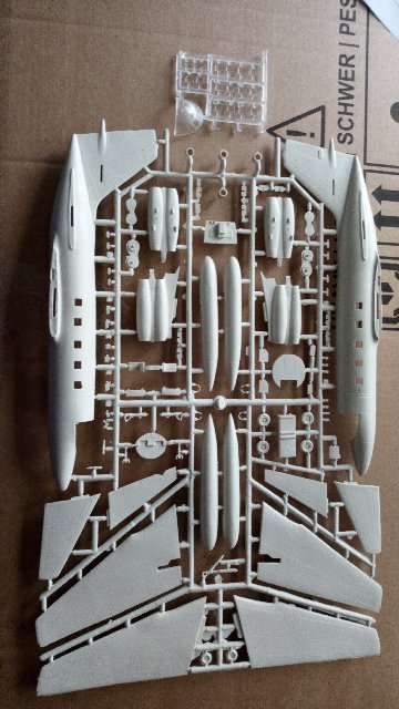 MACH2 1/72 E-1B TRACER マッハ2 トラッカー グラマン E-1B トレーサー (プラモデル) - ホビーサーチ