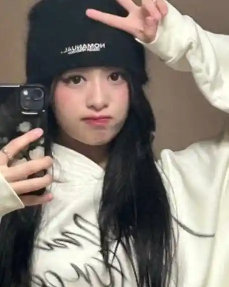 20250525_173402_copy_456x572