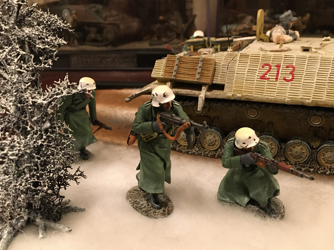 8-DFCE8-E3-CC3-B-41-D5-93-B7-C71-F07-A44-C95.jpg