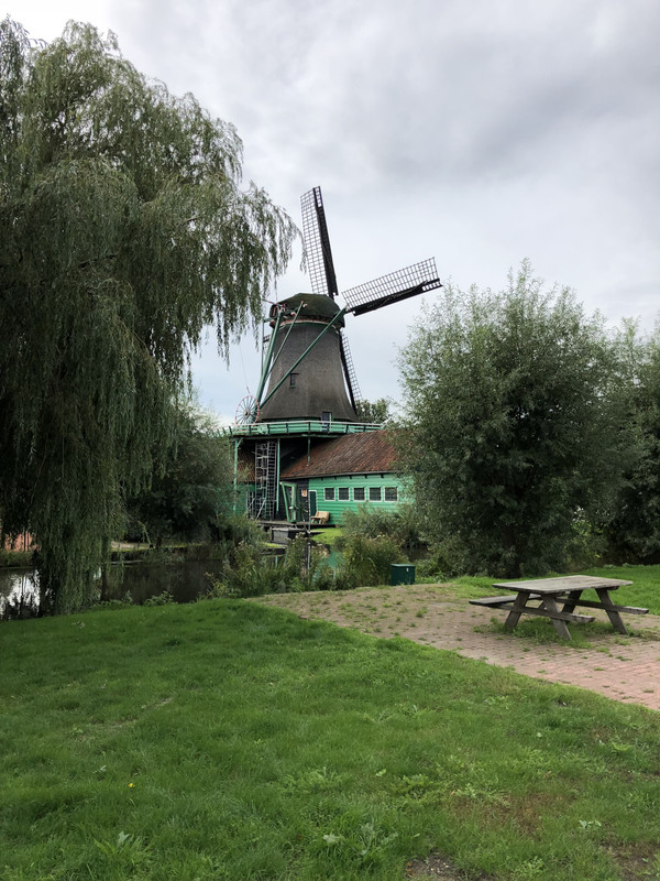 1D0D01DB-4047-4AD0-B034-05E813A46283