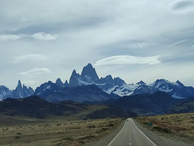 LLEGAMOS AL CHALTEN - ARGENTINA INFINITA II/ TORRES DEL PAINE (2)
