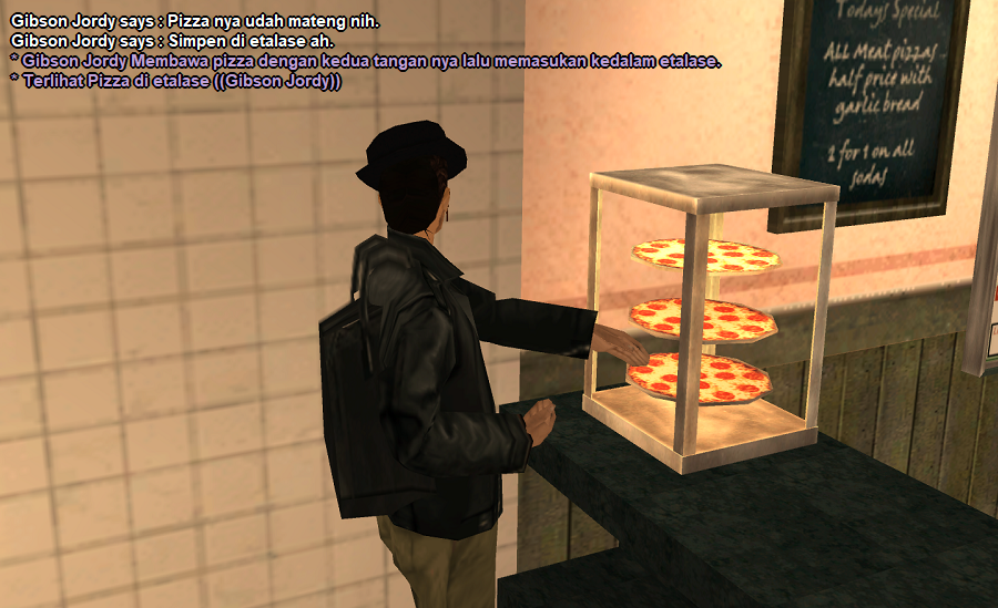 Menaruh-pizza-ke-etalase.png