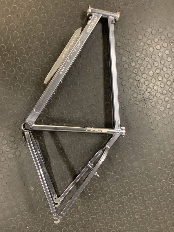 19792E59-EB54-4CA1-82BE-3A3C67829DD0