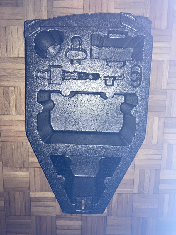 9DBEDFF9-C153-4563-910C-8550BFCE484D