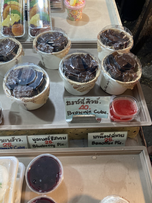 B8DFA747-2EE6-40E6-B065-23F5B55900E9