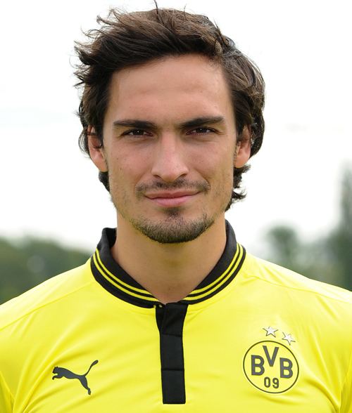 mats-hummels-0bccf039-5217-4179-b525-437c1ae8005-resize-750.jpg