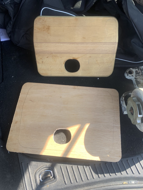 EF8DCC2B-B6C3-4DB7-8456-E3C6C03B98AE