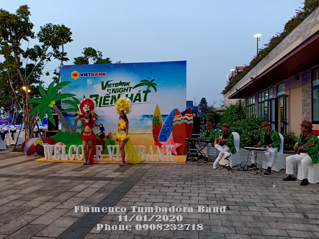 Flamenco-Hawaii-Tumbadora-Band-Year-End-Party-Viet-Bank-Marina-B