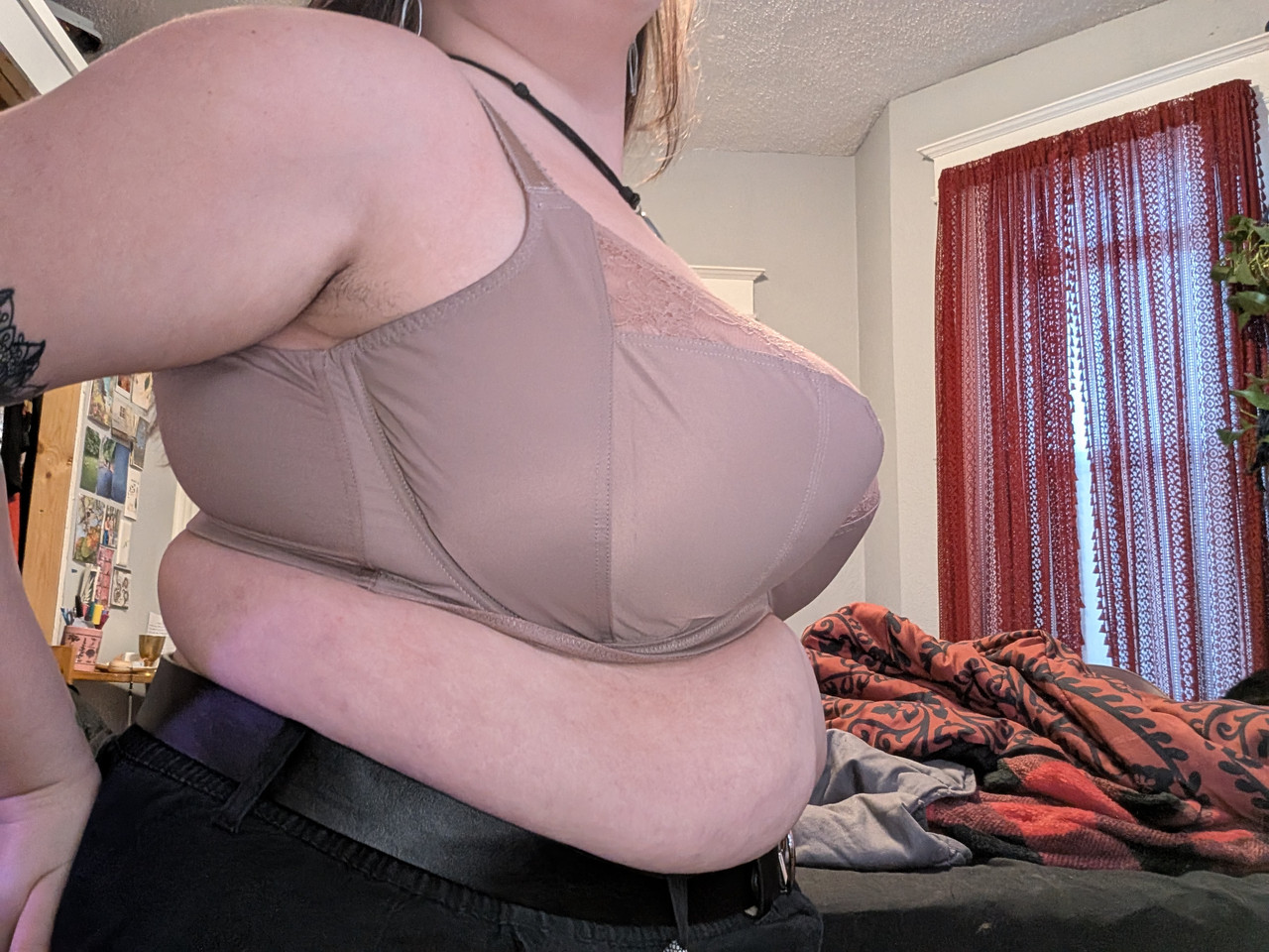 PXL 20251217 215334061