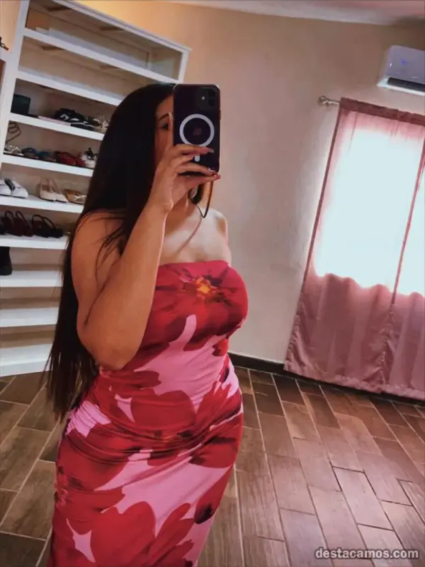603998785-escort-en-cadiz-uImAge