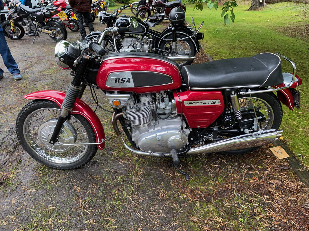 5B6BCB7B-3253-4EB5-8605-D7887878C03D