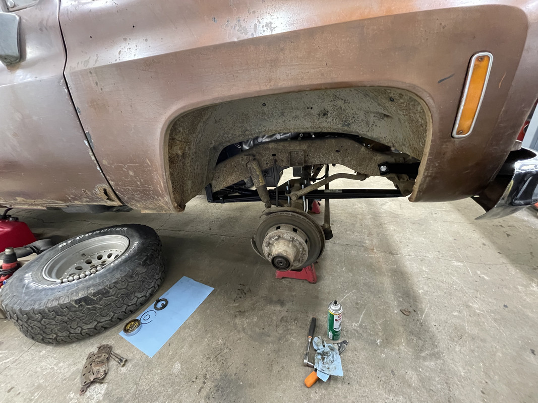 27B830F7-7D7D-4597-AAD5-D5D972A93D3F