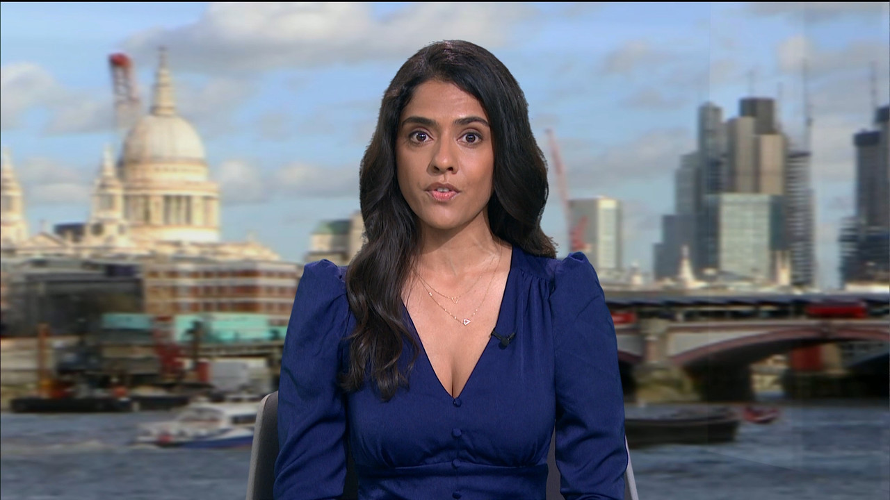 ITV News London_20220516_18001830.ts_snapshot_01.39.752