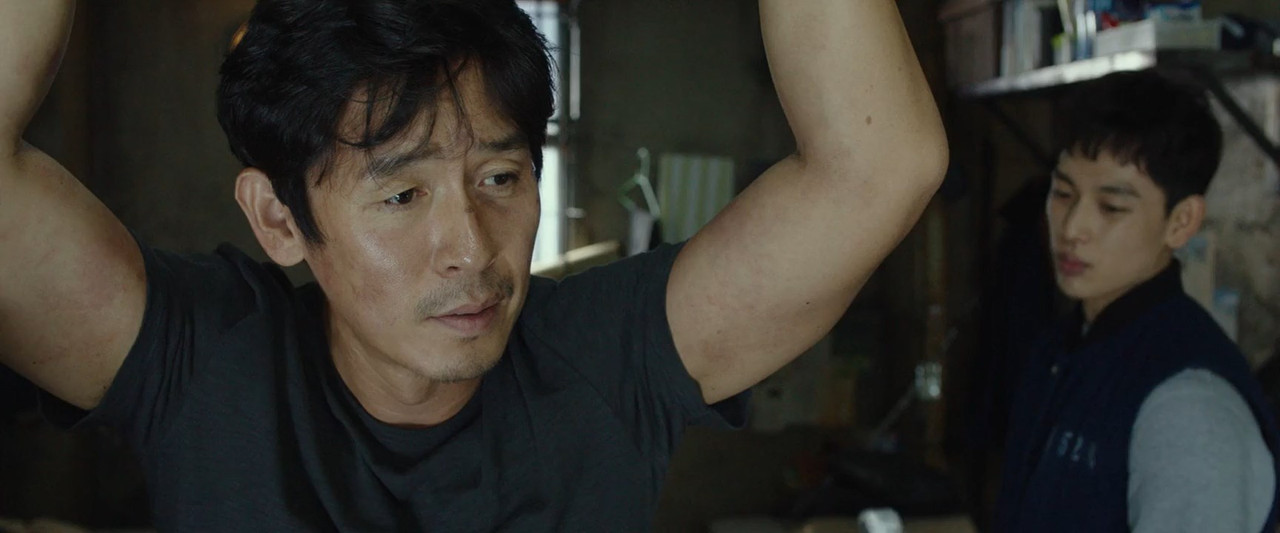 The Merciless 2017 BluRay [Hindi + Tamil + Korean] 480p, 720p ESub Screenshot