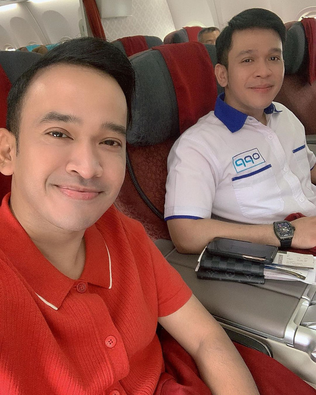 7 Potret seleb cowok Tanah Air dan saudaranya, kompak banget!