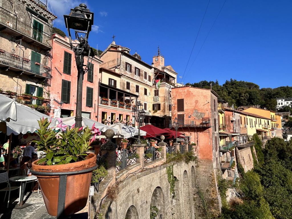 Жаркий сентябрь на побережье Тирренского моря. Жаркий сентябрь на побережье Тирренского моря.