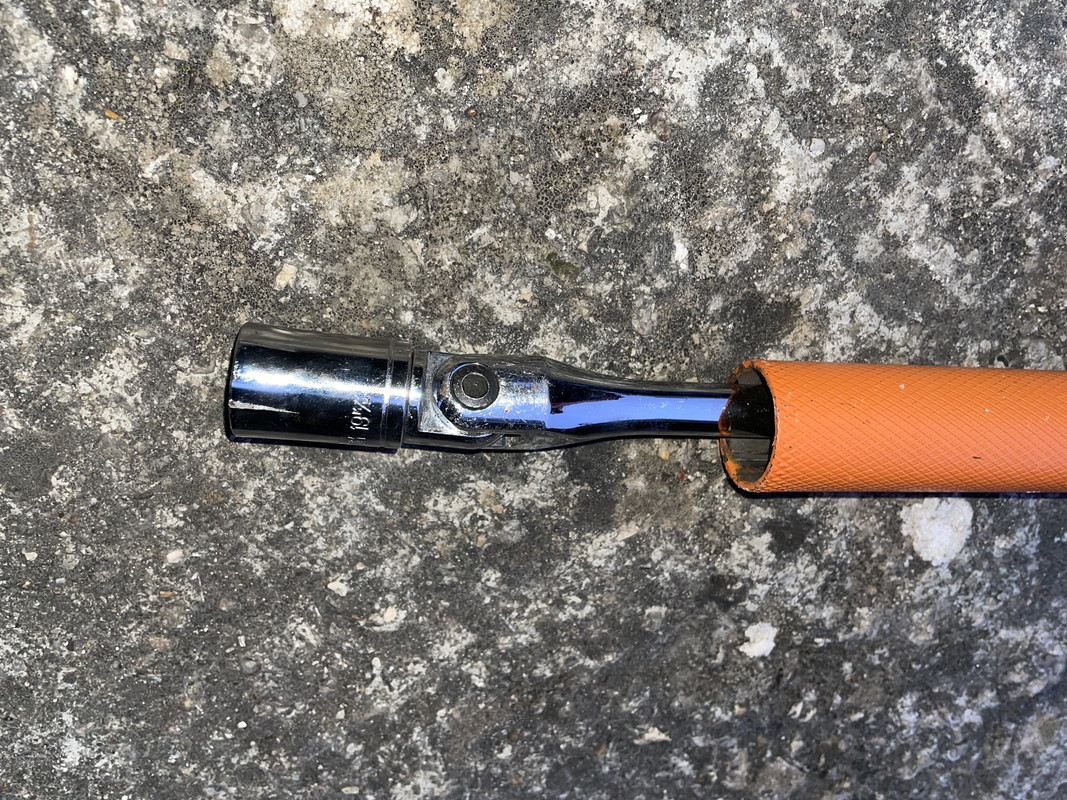 BACB619C-0C3A-4485-86C2-AC8E683CB2C0