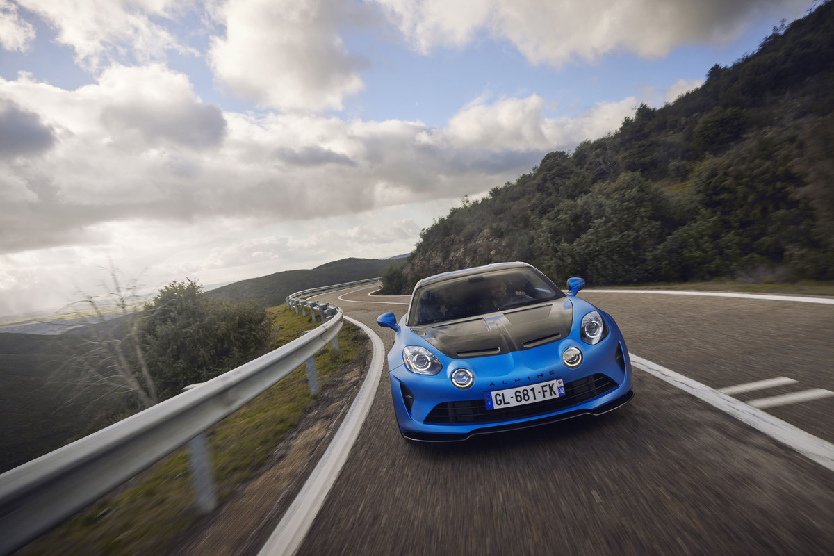 ALPINE_A110R_DYNAMICS_7