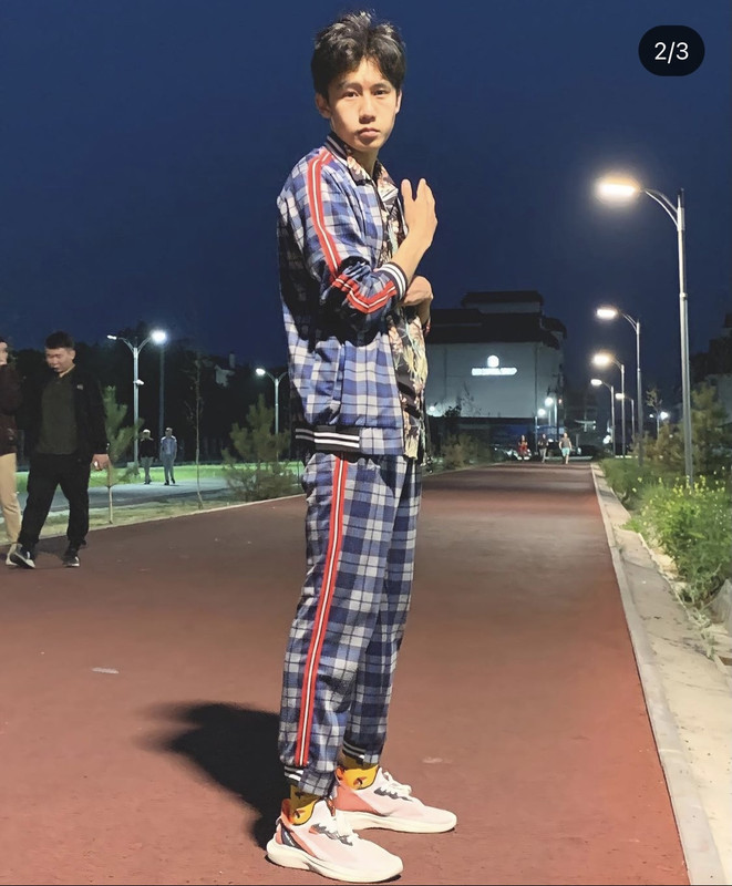 BC37AC20-FCF5-4CB4-A7E0-24C1FA16AB61