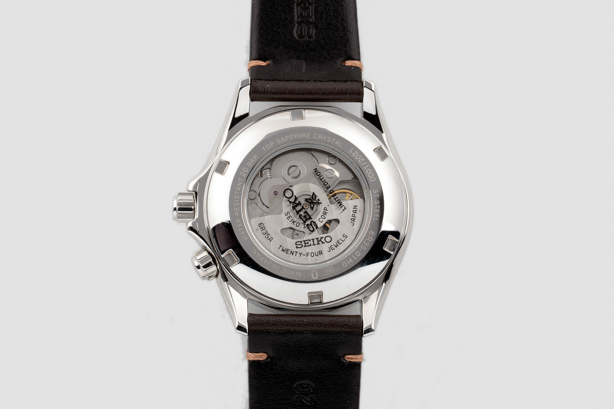 Seiko-Prospex-Alpinist-SPB201J1-PR.002