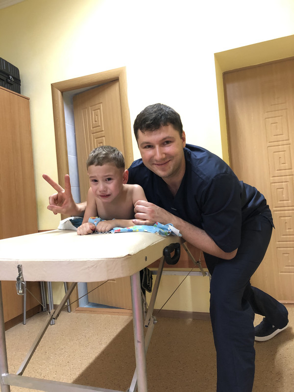 A8D4D851-F1AB-4ADE-BD69-E891B8EA9A54