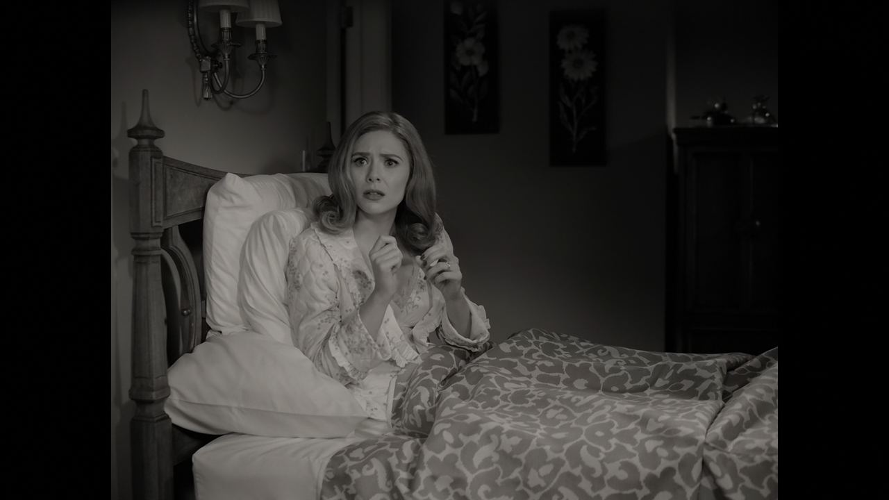 WandaVision.S01E02.Don't.Touch.That.Dial.1080p.10bit.DSNP.WEB-DL.DDP5.1.HEVC-Vyndros.mkv_snapshot_01