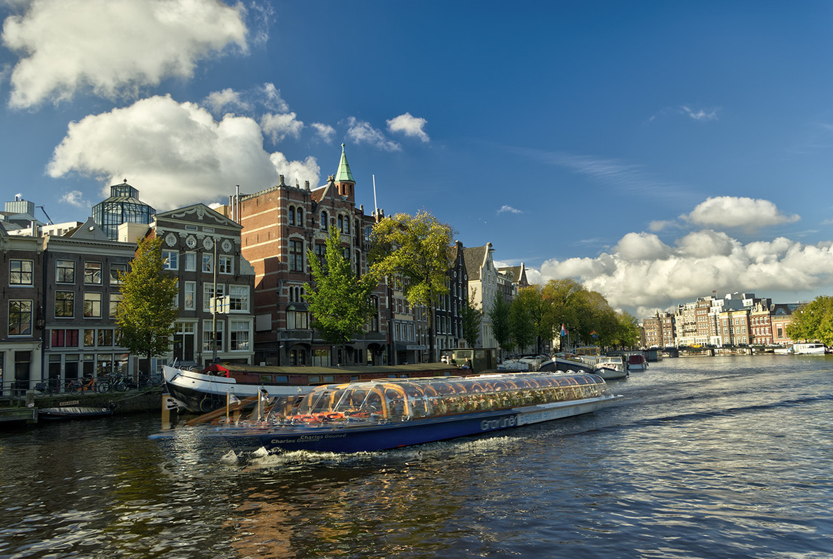 IMAGE: https://i.postimg.cc/sgcHjD95/LR-HDR-Merge.jpg