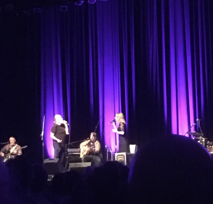 8F8580B4-7E69-4082-90EB-3DC587104697